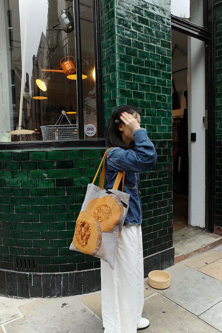 Heavy-Duty Yarn-Dyed Halved Pumpkin Tote Bag
