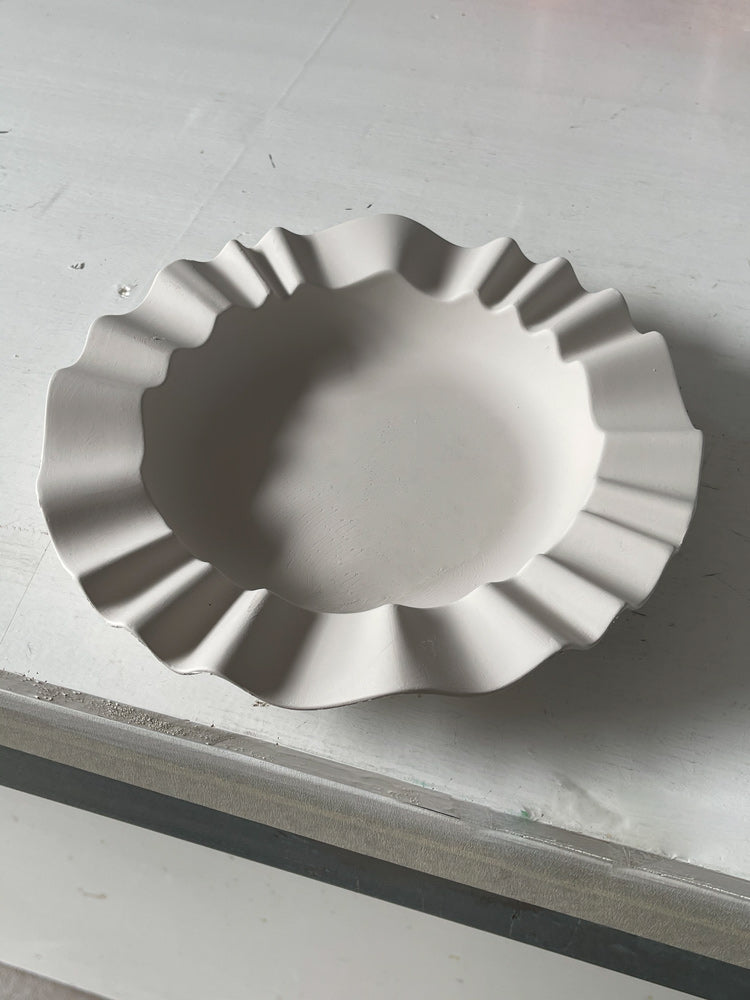Ruffles Cake Plate