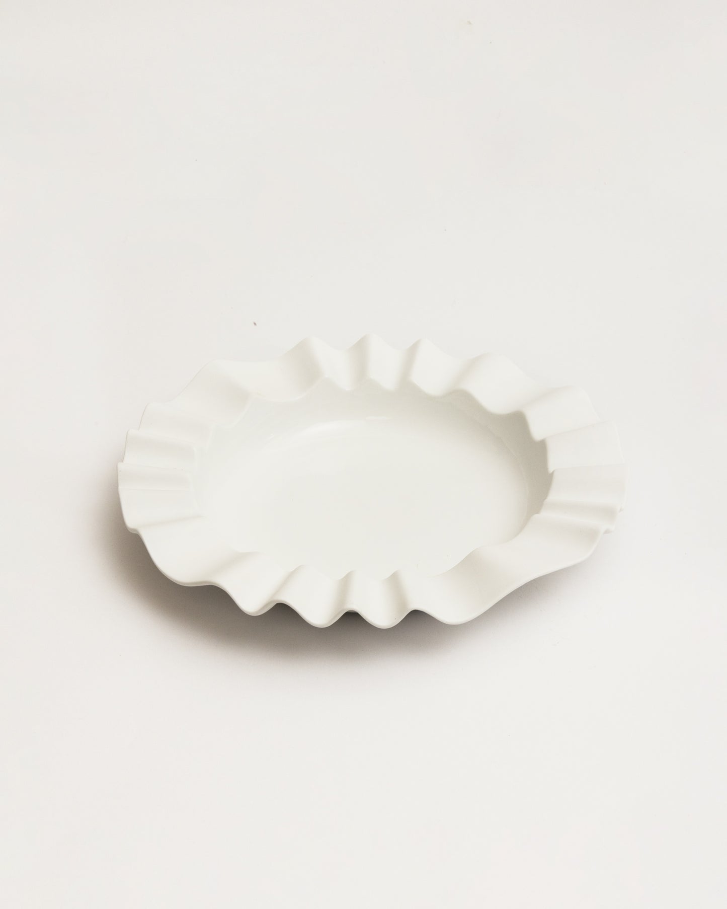 Ruffles Cake Plate