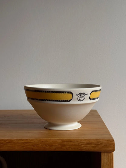 The “Buttercream Ribbon” Mug – A Cozy, All-Day Ceramic Cup