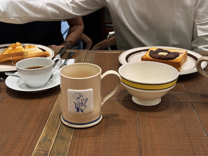 The “Buttercream Ribbon” Mug – A Cozy, All-Day Ceramic Cup