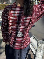 Your Earbuds‘ Cozy Sweater - Handmade Floral Charm for AirPods Pro