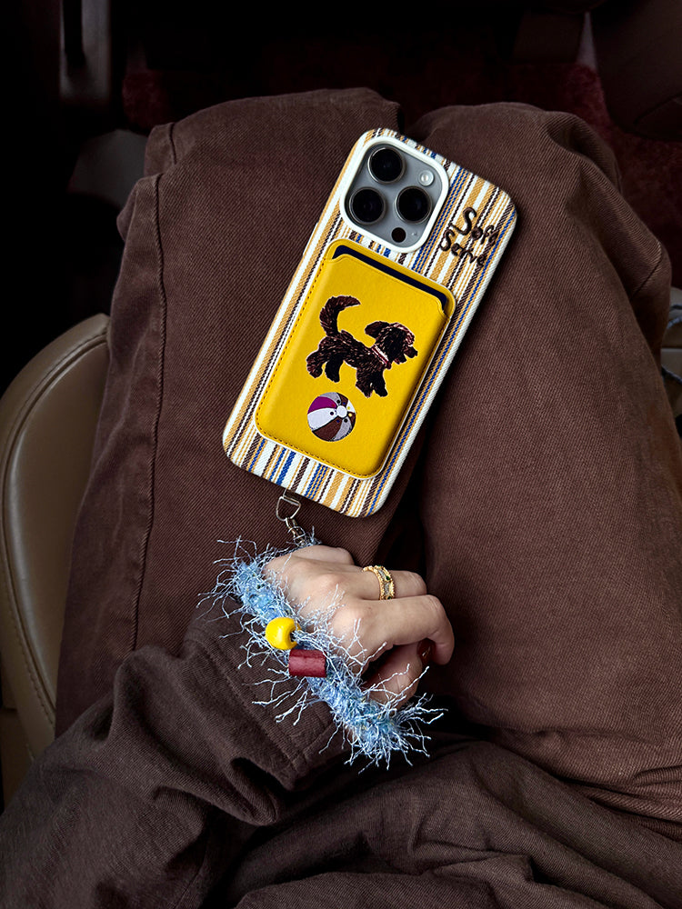 The Candy house Twists Phone Chain