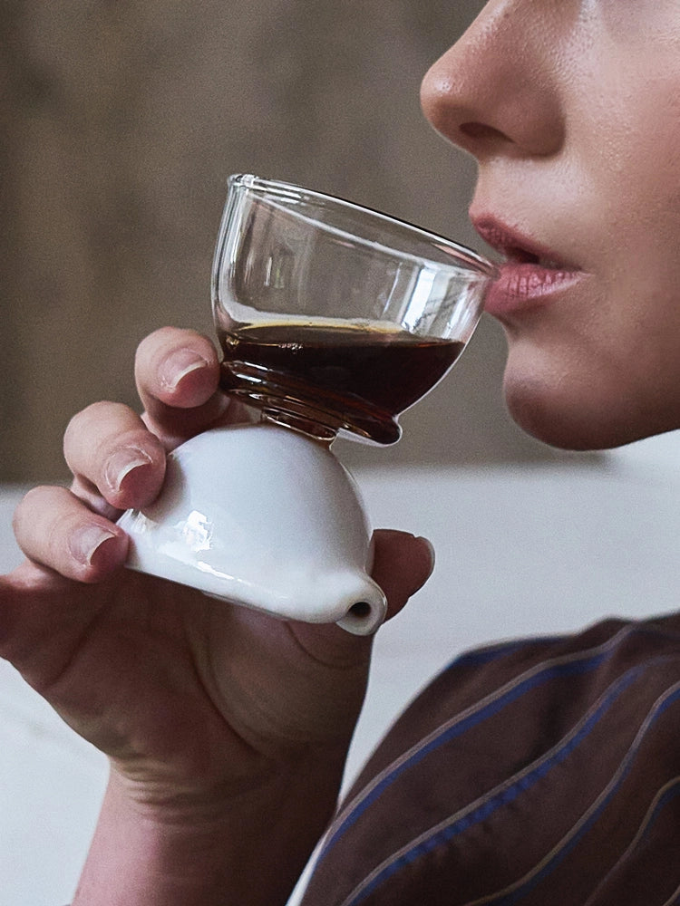 Inspired by the Coast – Ceramic Seashell Cup for Tea & Sake