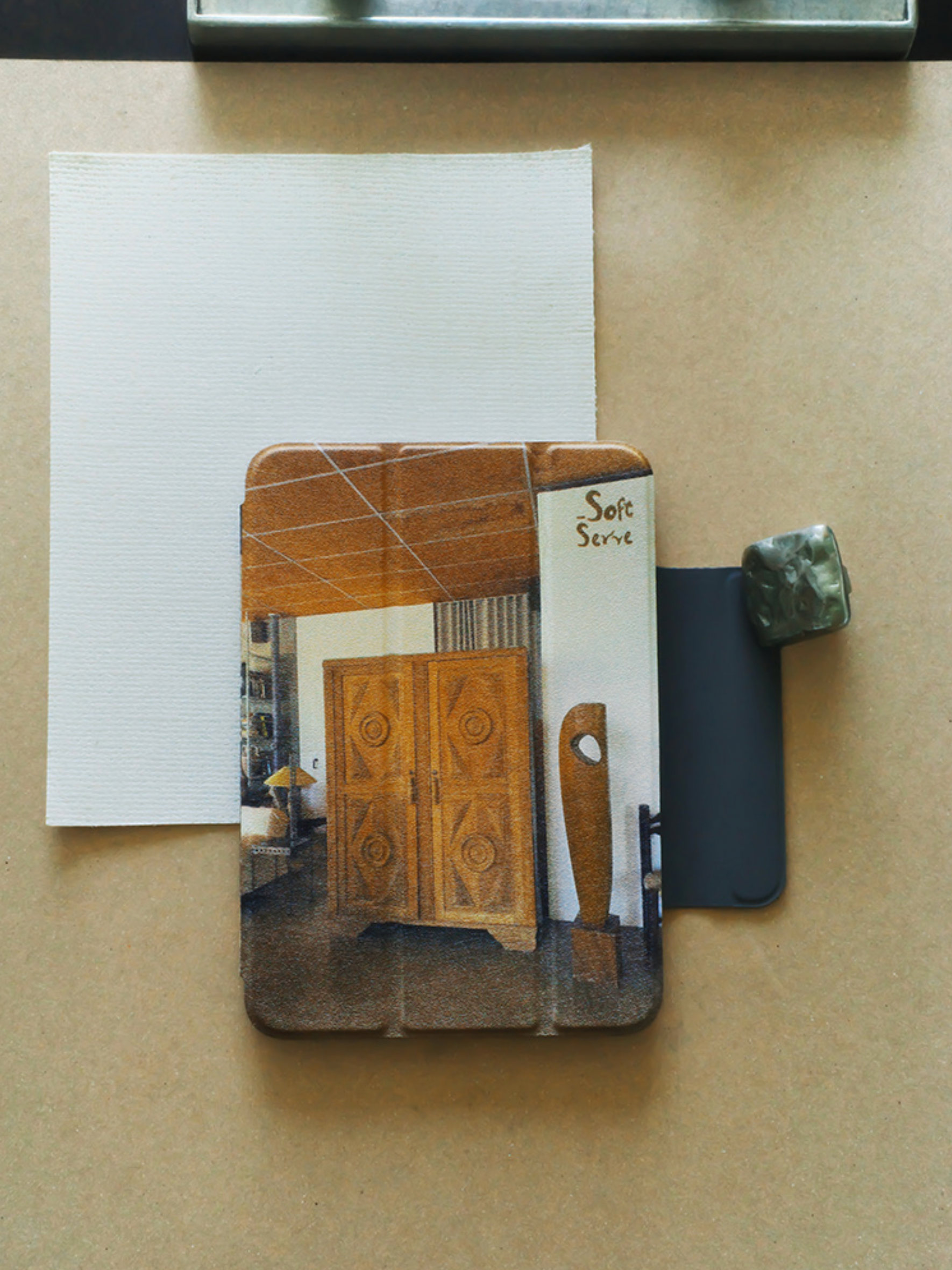Strolling Diary - Vintage Furniture & Dog Walk  Magnetic iPad Case