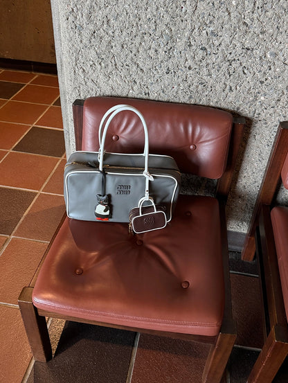 The Little Black Cat Or Apple Phone Chain