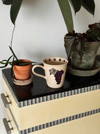 Grapes & pods Cluster Mug