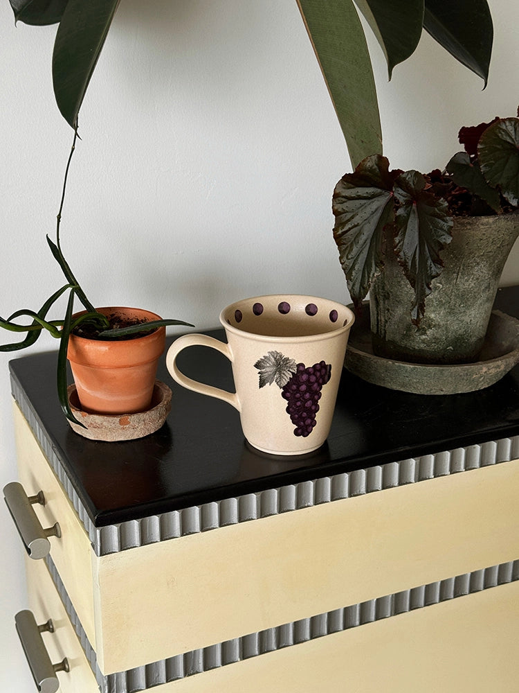 Grapes & pods Cluster Mug