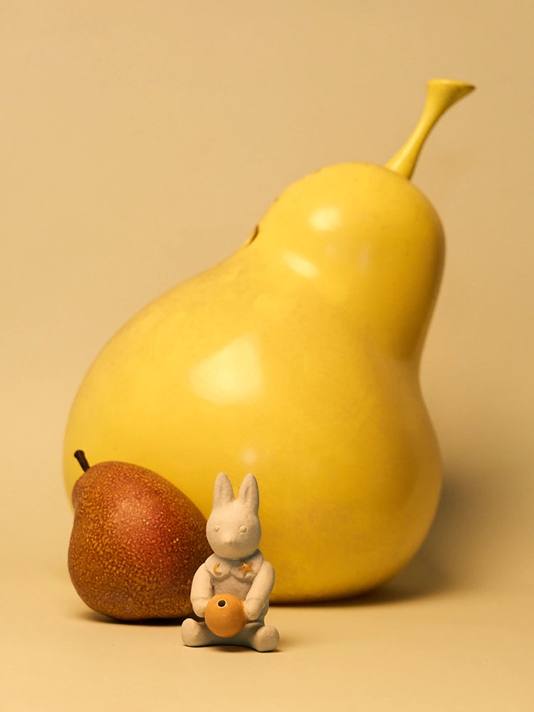A Peaceful Gift from the Moon – “Moon Rabbit” Ceramic Incense Burner
