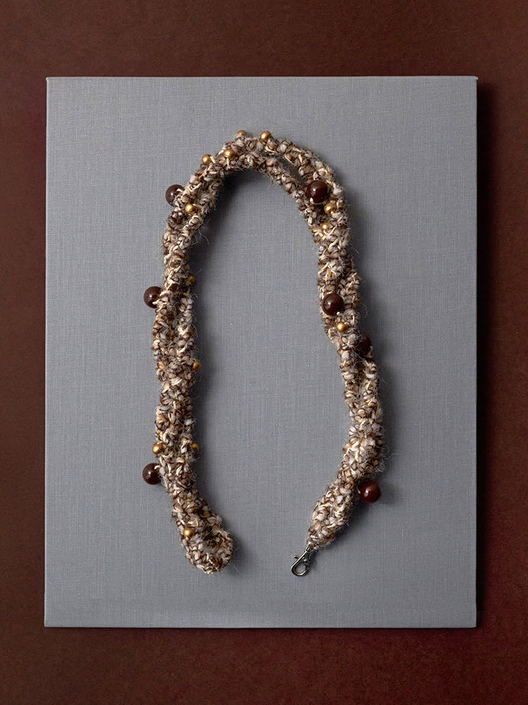 Autumn‘s Tiny Harvest – A Playful Braided Phone Strap with Pom-Pom Charms