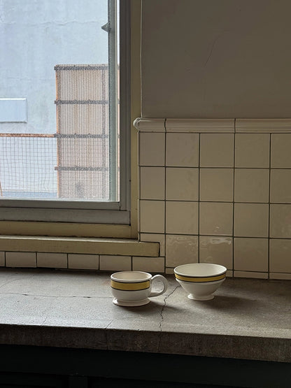 The “Buttercream Ribbon” Mug – A Cozy, All-Day Ceramic Cup