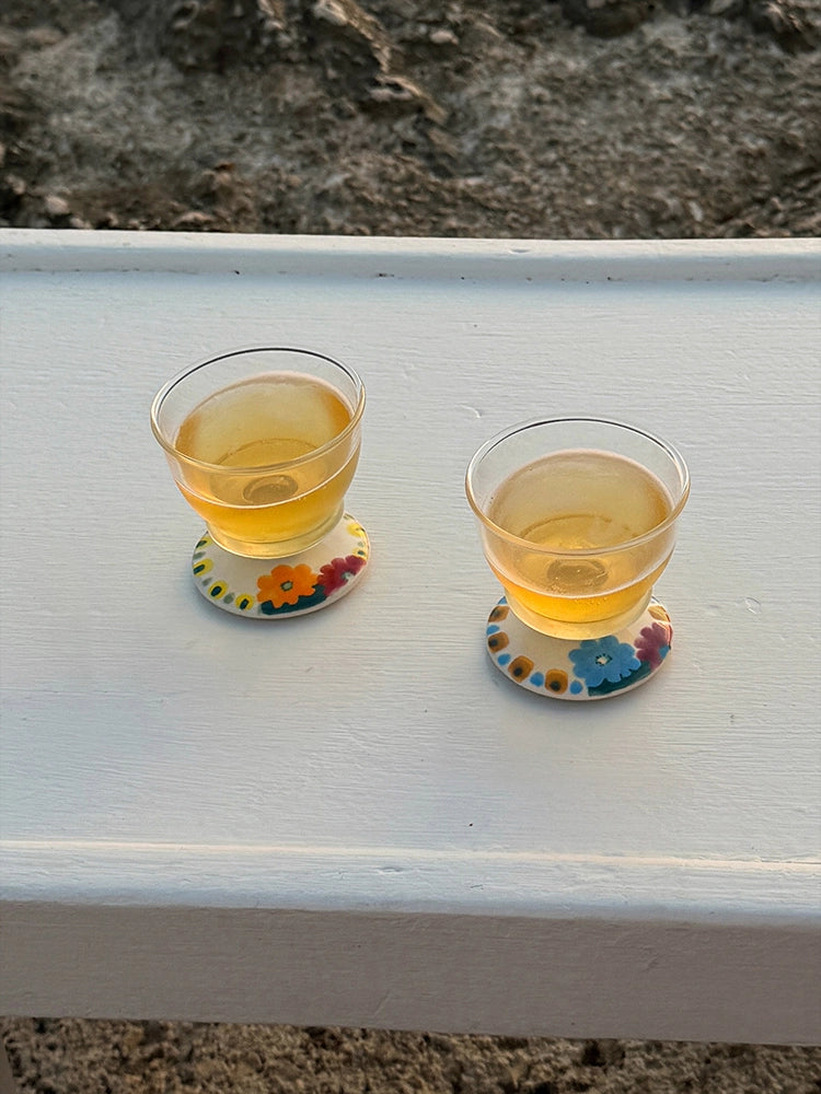 Hand-Painted Ceramic Sake Cup – Charming Floral Design for Your Drink Ritual