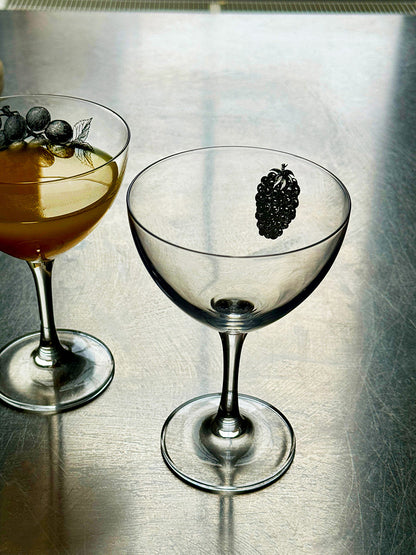 Linear Fruit Micro-Tint Glass Wine Glass