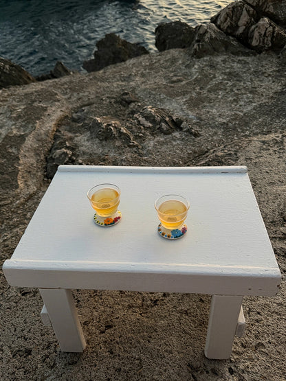 Hand-Painted Ceramic Sake Cup – Charming Floral Design for Your Drink Ritual