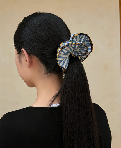 Sorbet Wavy Hemline Hairband with Handmade Flowers