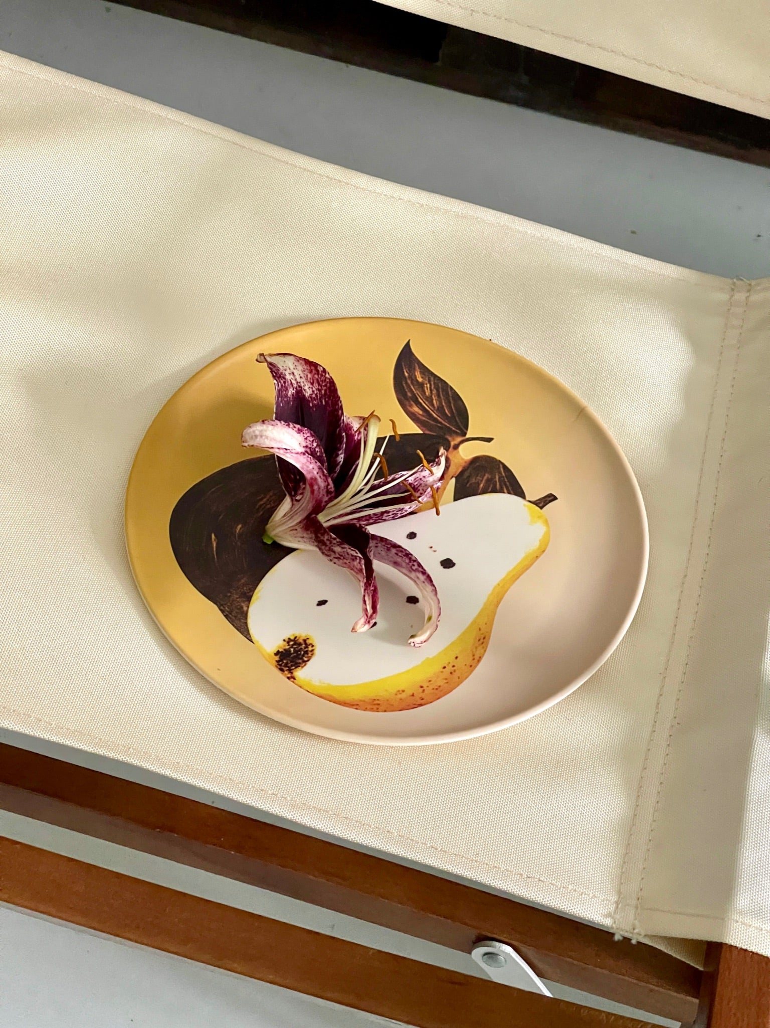 Double Pear &  Egg Pearls Pattern Bamboo Fiber Plates