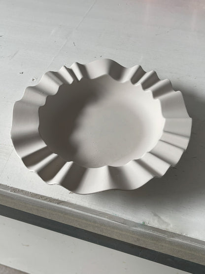 Ruffles Cake Plate